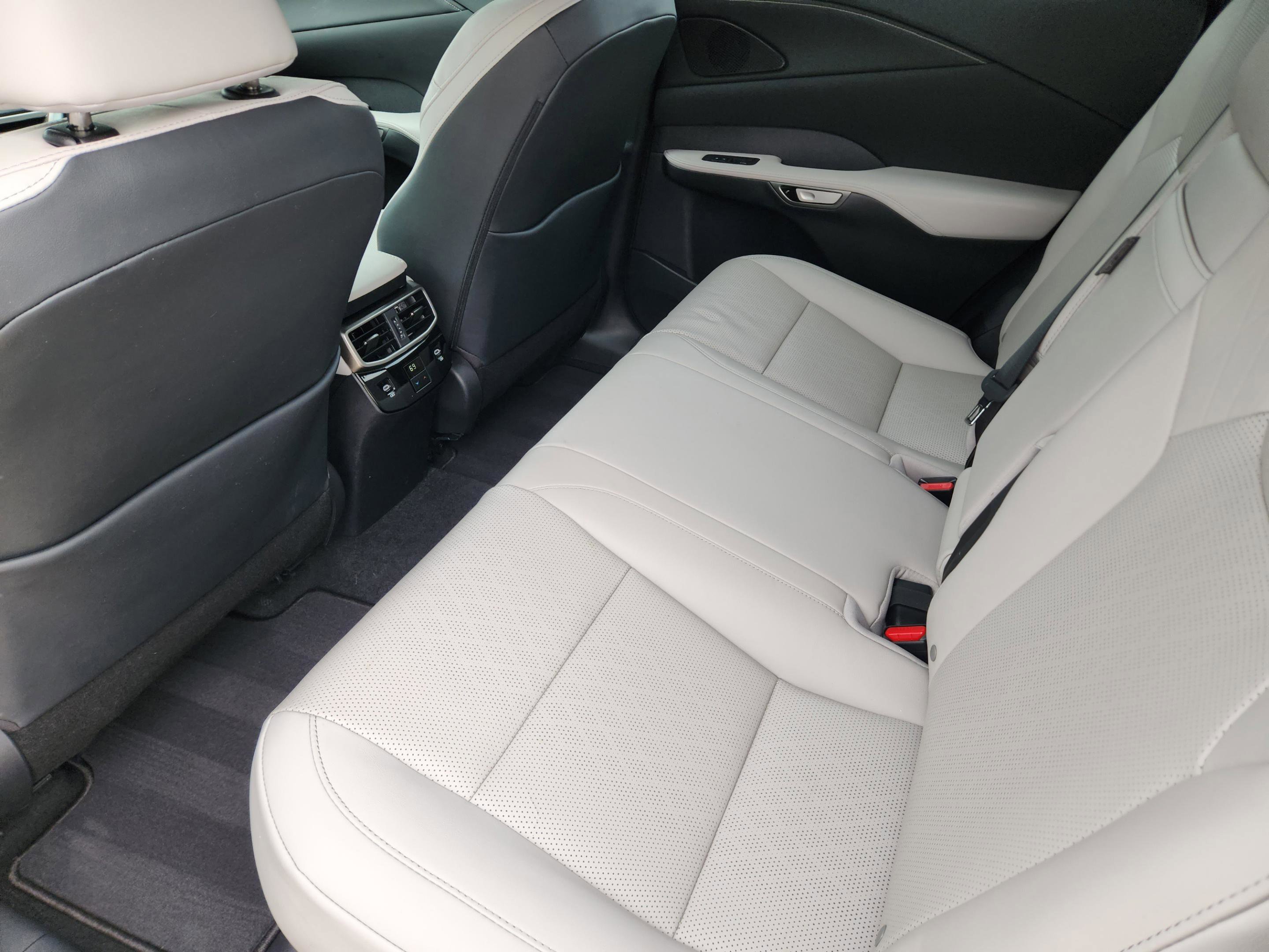 Used 2023 Lexus RX 350 Premium Plus w/ Accessory Package (K3) FWD image 13