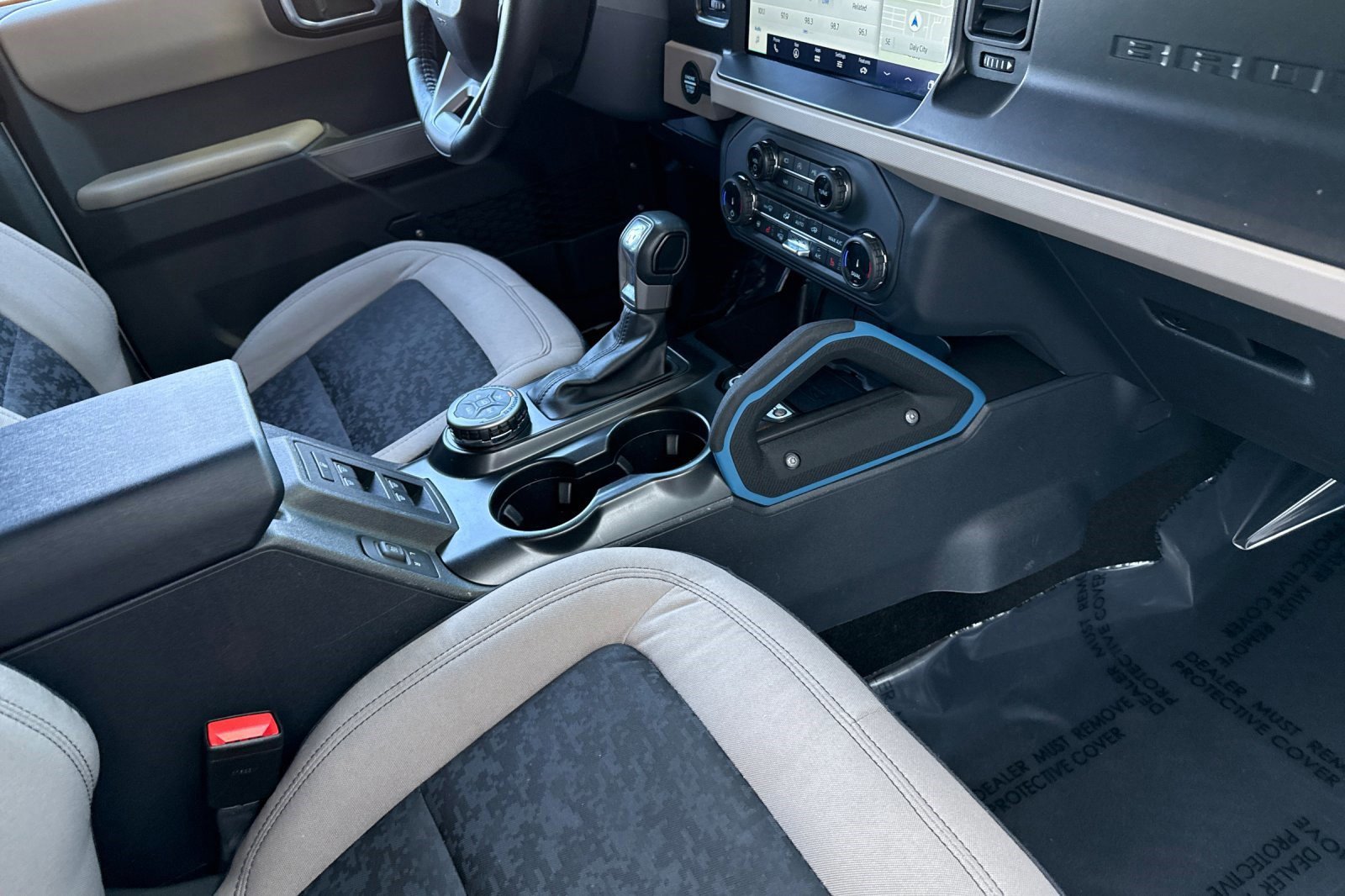 Used 2022 Ford Bronco Wildtrak image 33