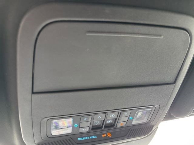 Used 2020 Ford Explorer XLT w/ Equipment Group 202A image 31