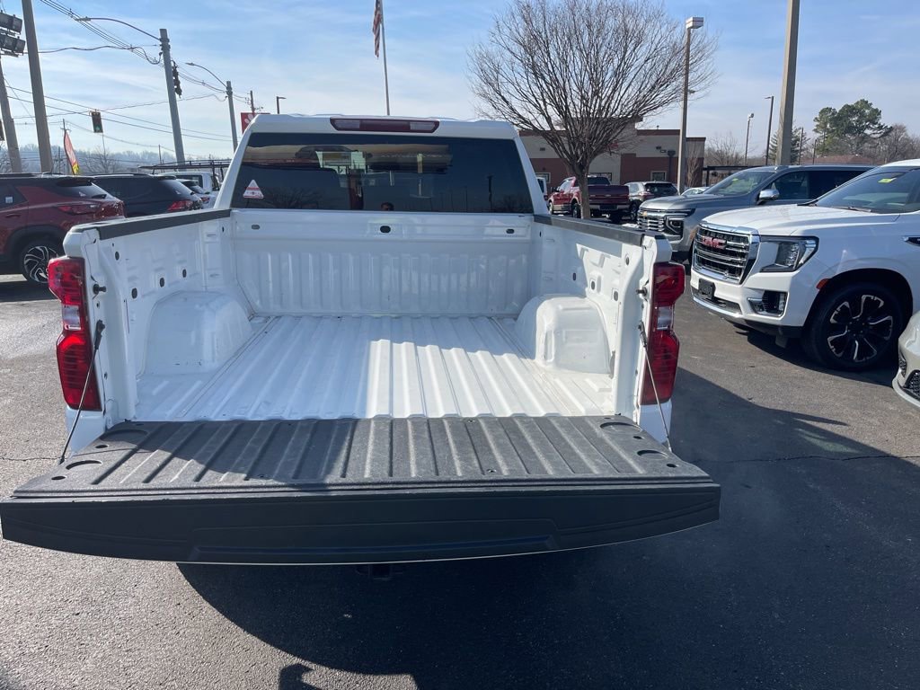 Used 2023 Chevrolet Silverado 1500 Custom image 14