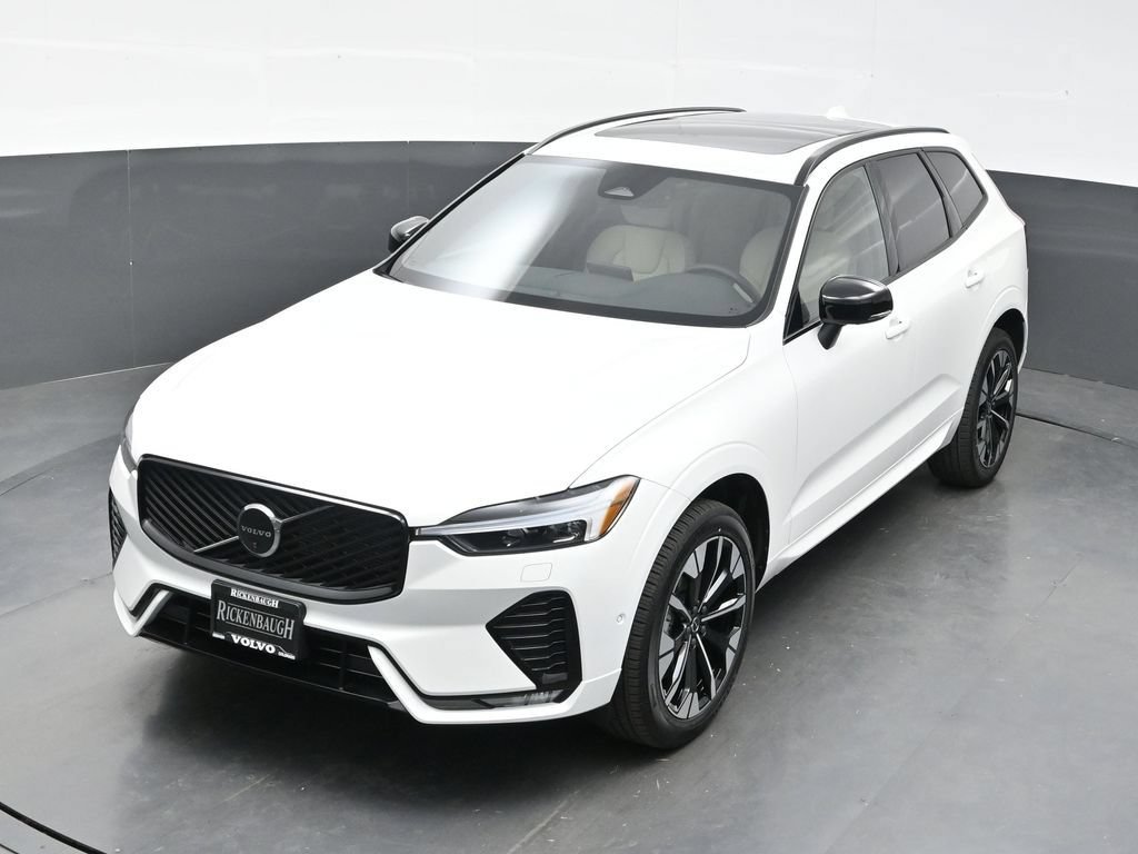 New 2026 Volvo XC60 B5 Plus w/ Climate Package PRO AWD/4WD image 31