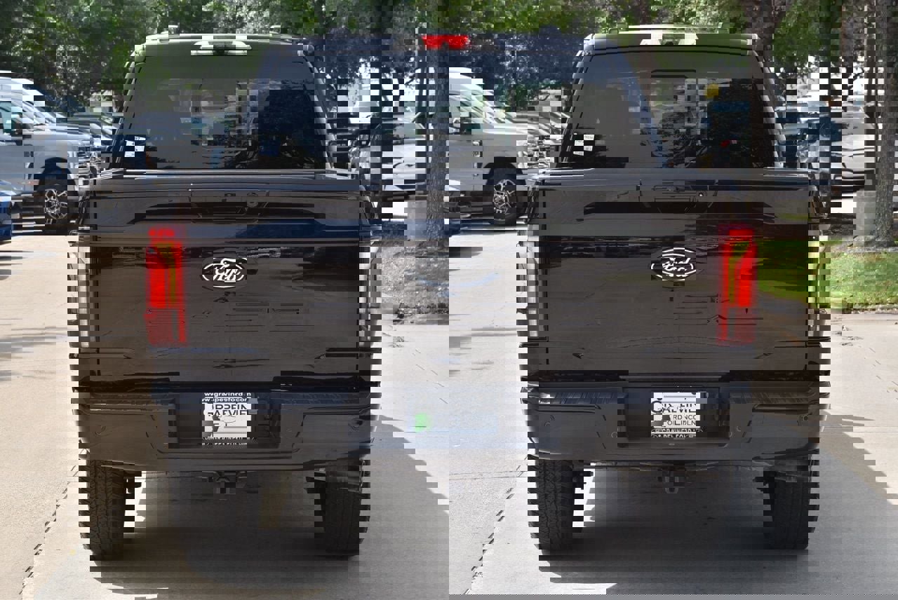 Used 2024 Ford F150 Platinum w/ Equipment Group 702A High AWD/4WD image 9