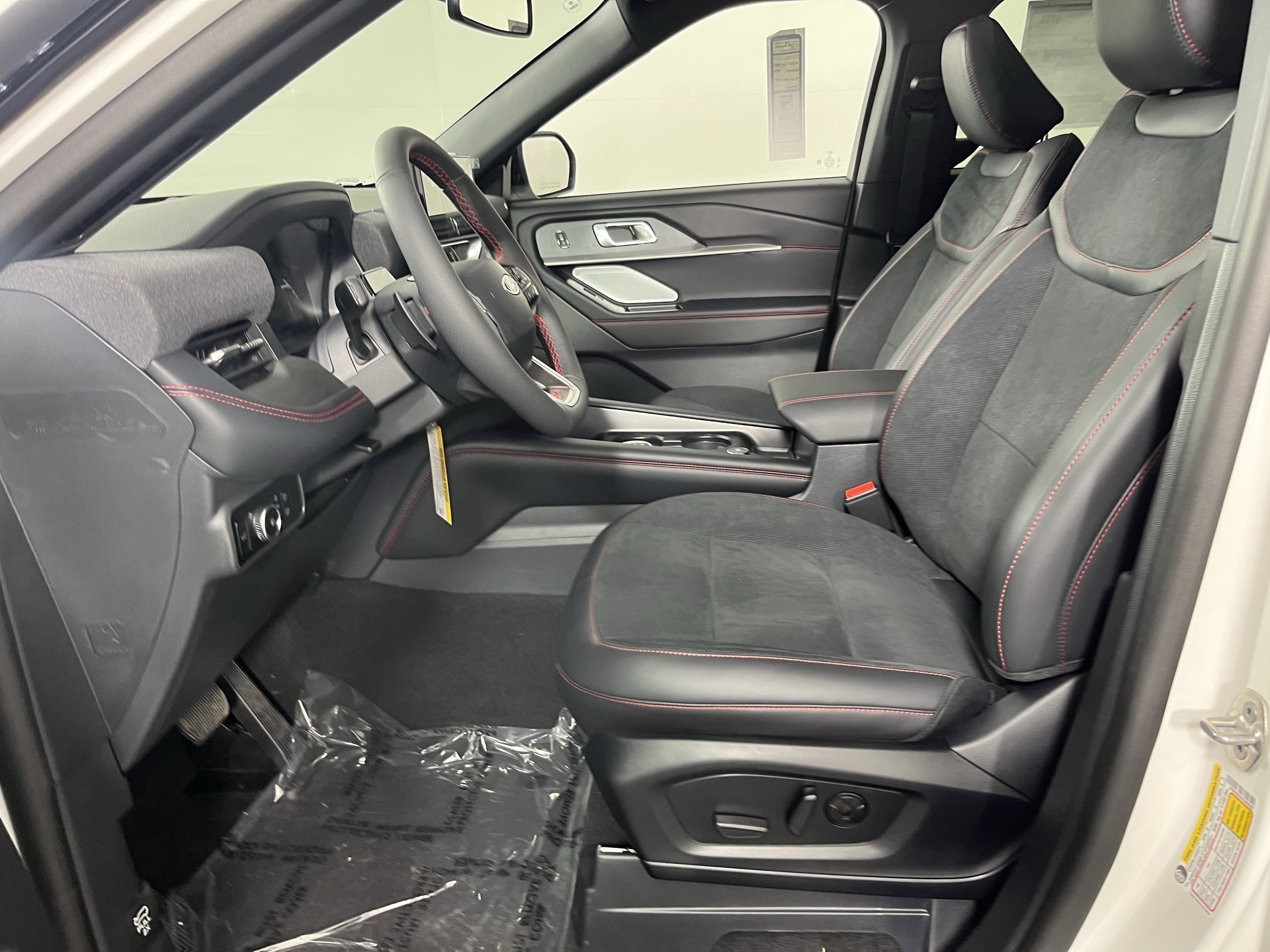 New 2026 Ford Explorer ST w/ Sun And Sound Package AWD/4WD image 10
