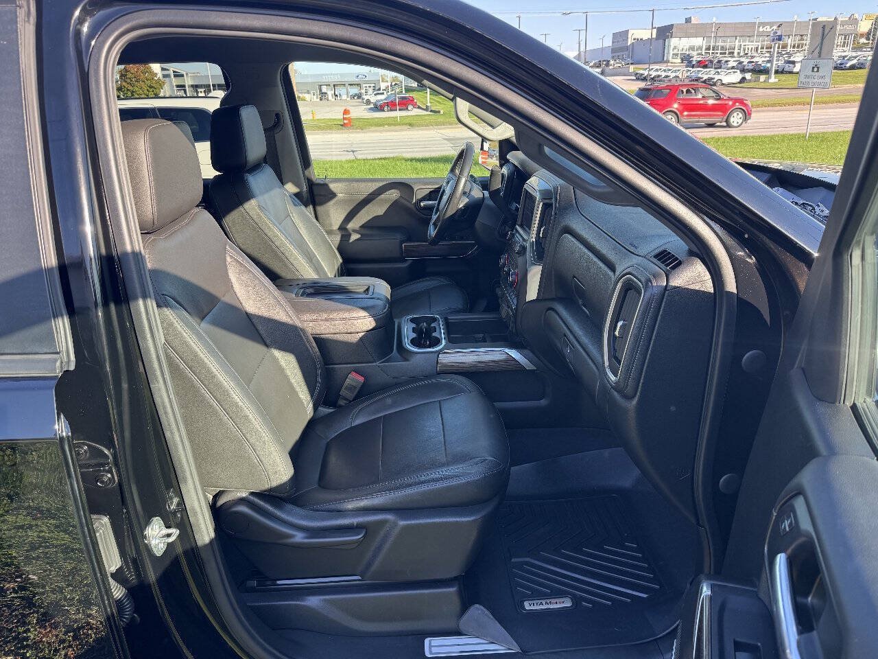Used 2020 Chevrolet Silverado 1500 RST w/ Rally Edition AWD/4WD image 14