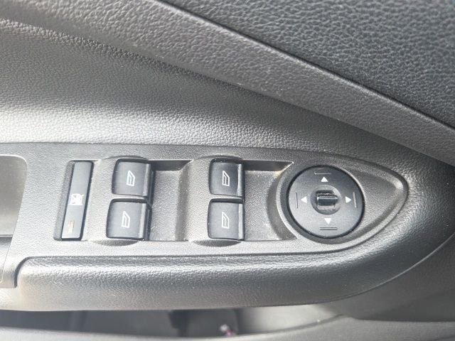 Used 2017 Ford Escape S image 22