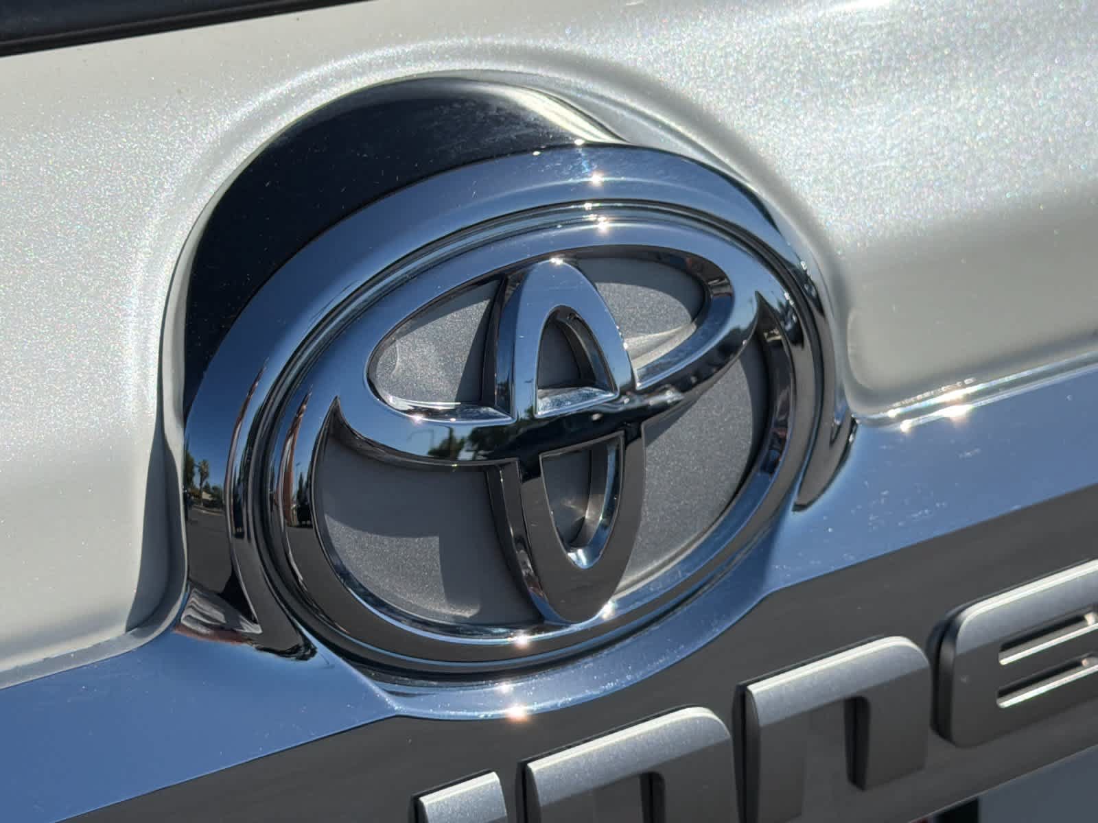 Used 2019 Toyota 4Runner Limited AWD/4WD image 34