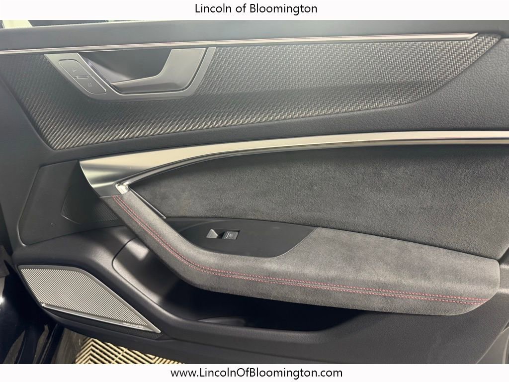 Used 2024 Audi RS 7 Performance w/ Black Optic Package image 18