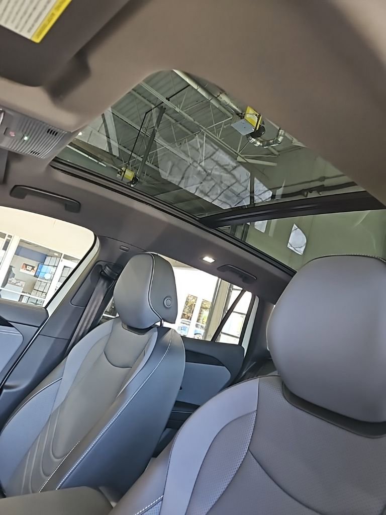 New 2026 Volkswagen Tiguan SE R-Line image 29