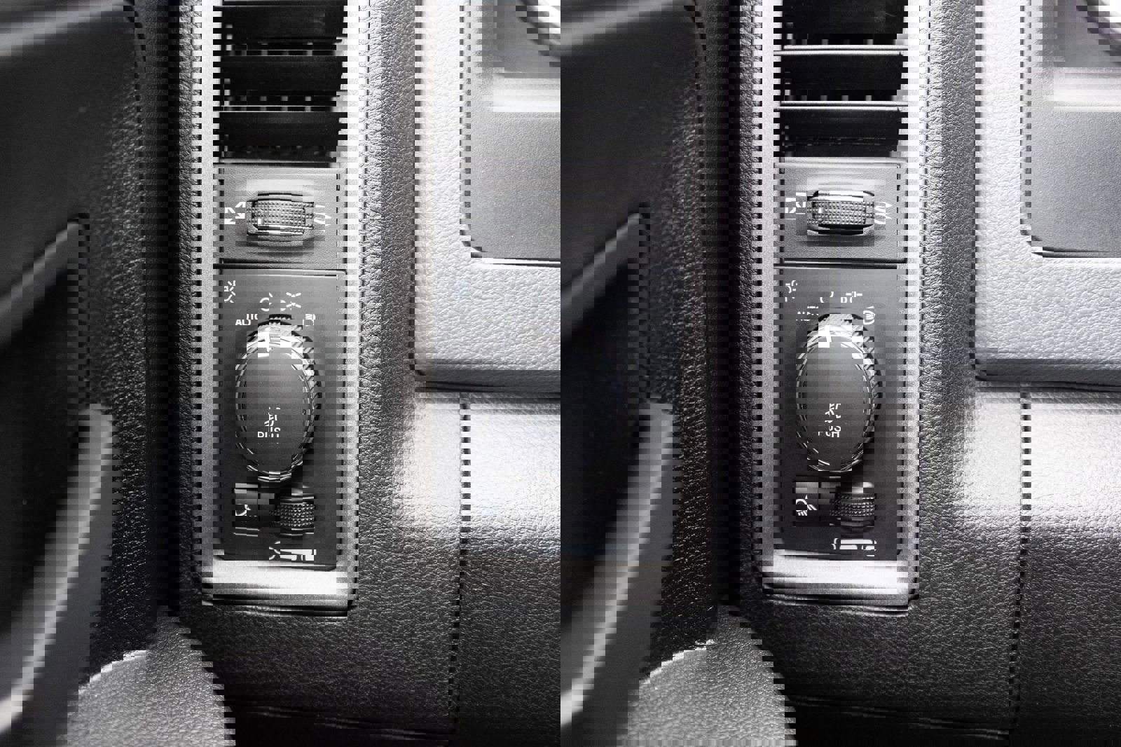 Used 2019 RAM 1500 Express w/ Wheel & Sound Group image 11