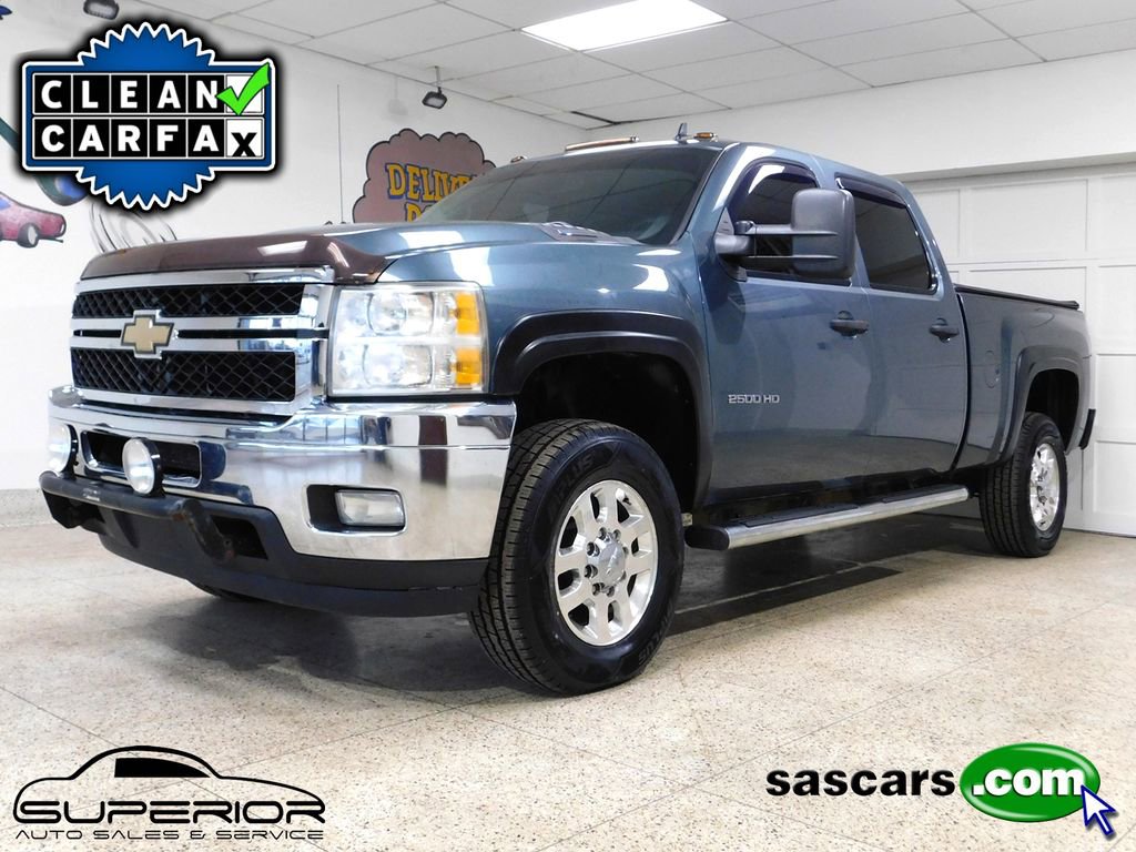 Used 2011 Chevrolet Silverado 2500 LT w/ Interior Plus Package AWD/4WD image 1