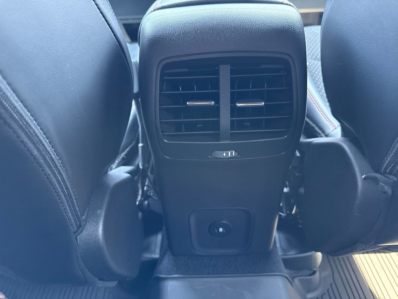 Used 2023 Ford Escape ST-Line w/ Tech Pack #1 AWD/4WD image 33