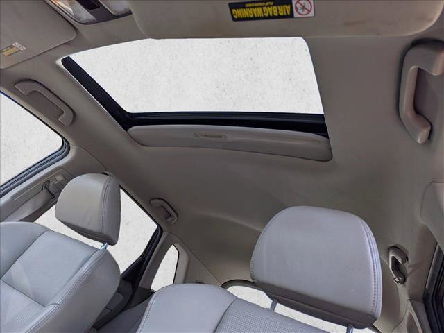 Used 2010 Acura RDX SH-AWD w/ Technology Package image 16