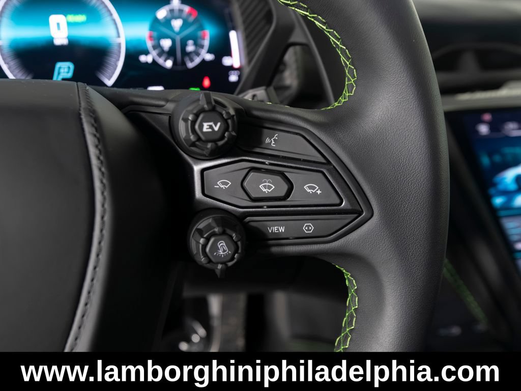 Used 2026 Lamborghini Temerario AWD/4WD image 18