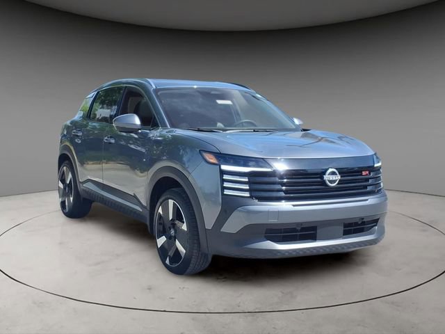 Used 2025 Nissan Kicks SR w/ SR Premium Package AWD/4WD image 14