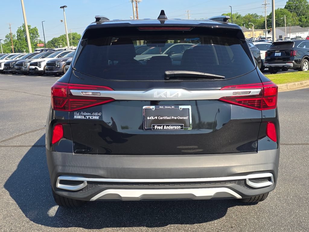 Certified 2023 Kia Seltos S FWD image 4