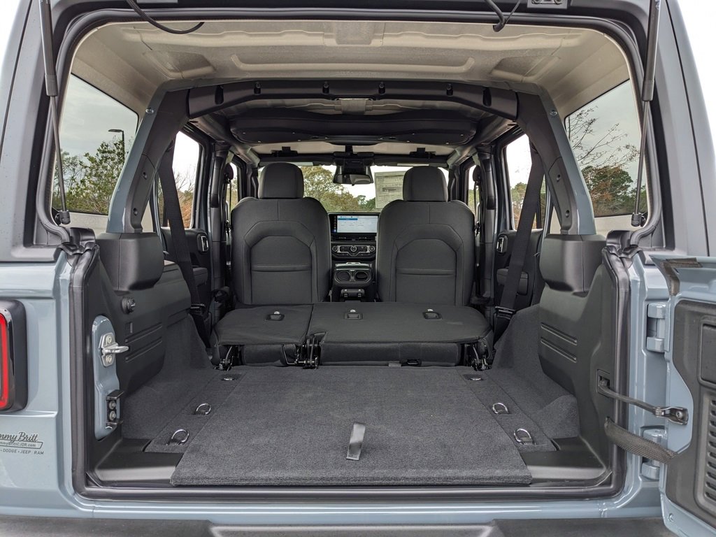 New 2026 Jeep Wrangler Sport S image 37