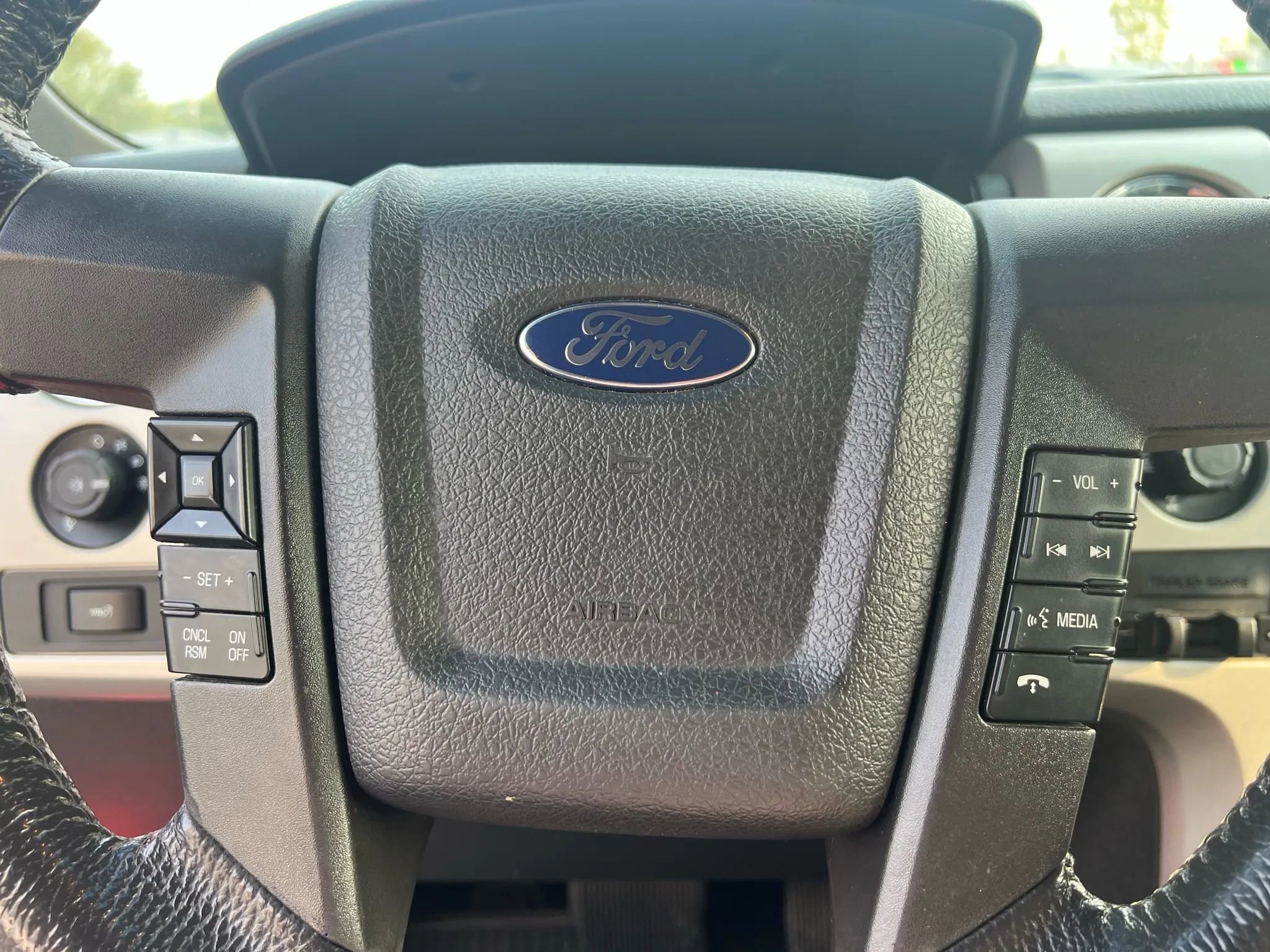 Used 2012 Ford F150 FX4 w/ FX Luxury Pkg AWD/4WD image 45