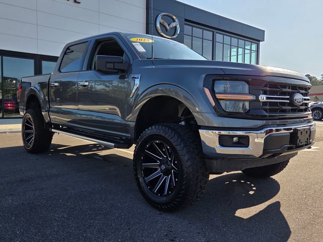 Used 2025 Ford F150 XLT w/ Equipment Group 301A Standard image 16