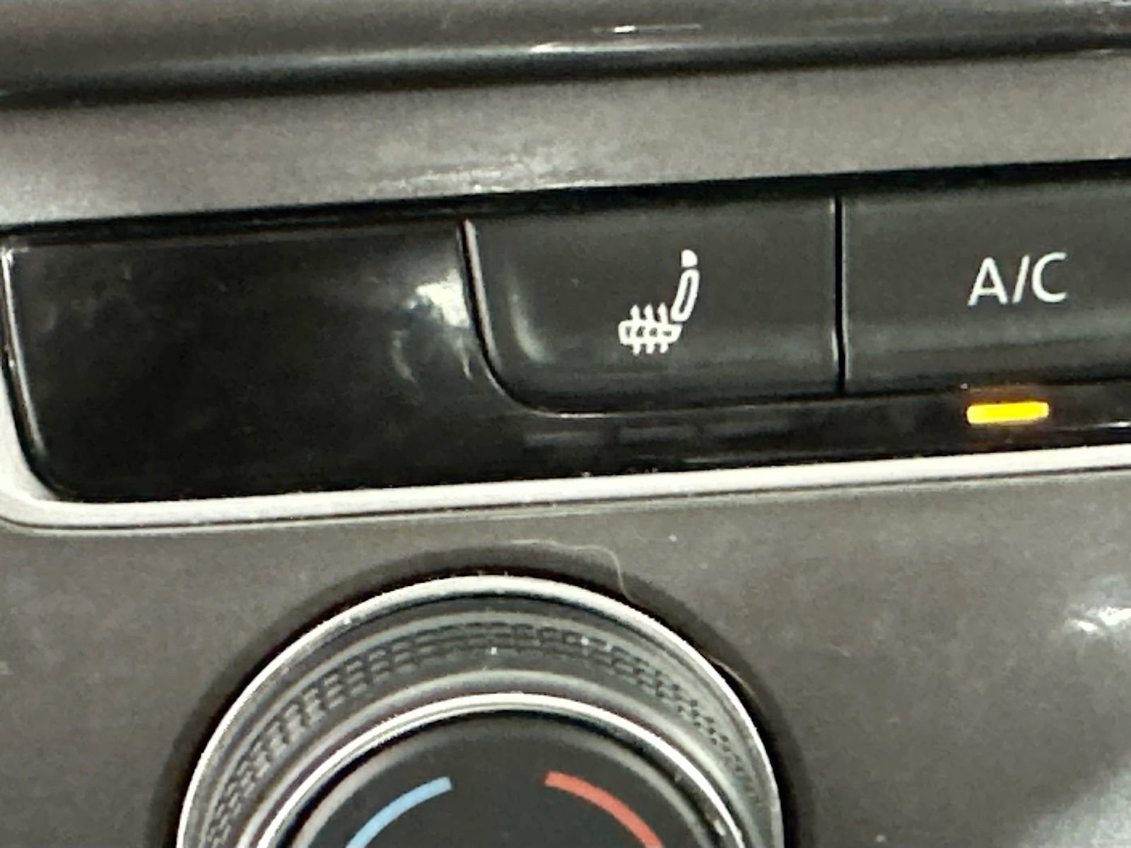 Used 2017 Volkswagen Golf Alltrack S image 21