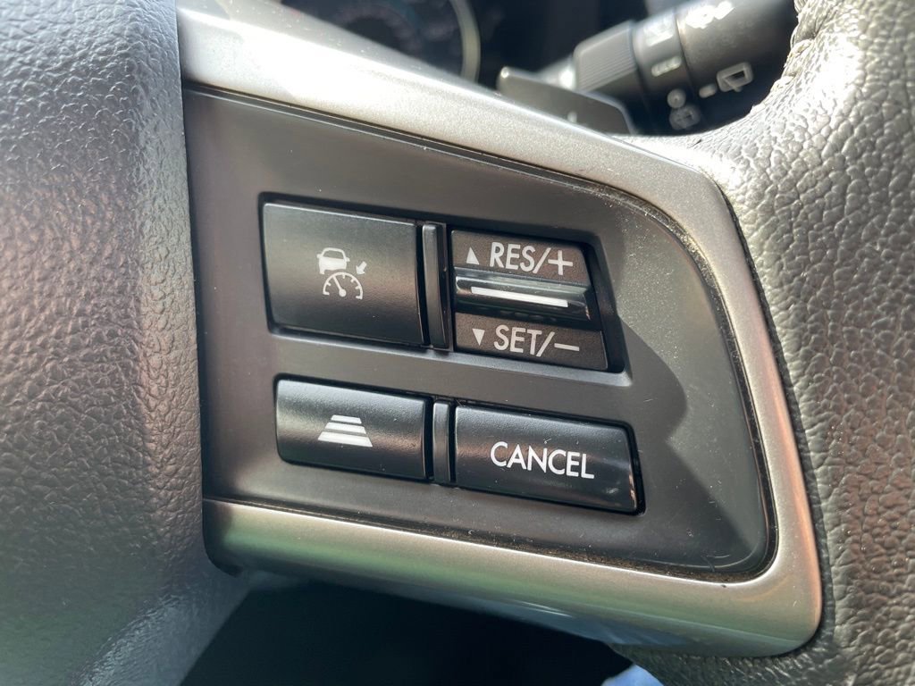 Used 2015 Subaru Crosstrek 2.0i Limited image 25