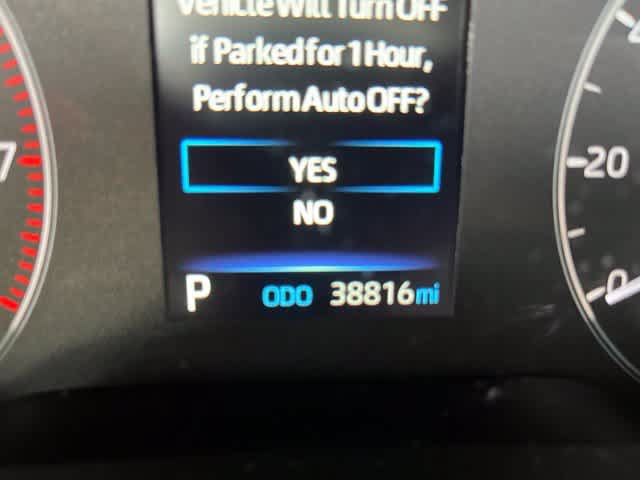 Used 2024 Toyota Corolla Cross AWD Hybrid w/ Moonroof Package image 8