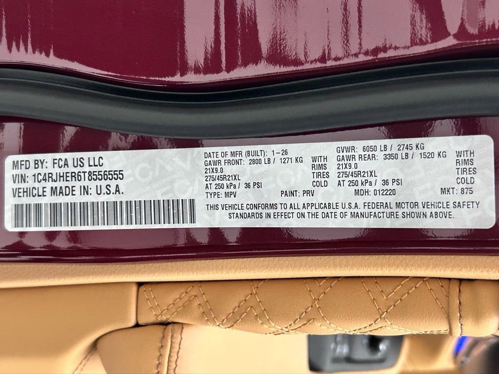 New 2026 Jeep Grand Cherokee Summit image 24