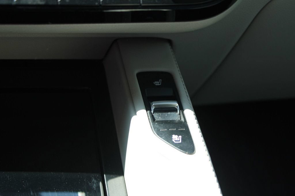 Used 2022 Kia Telluride EX FWD image 26