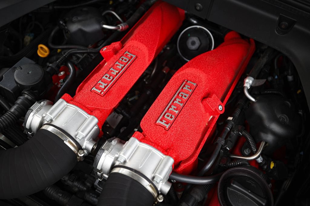 Certified 2016 Ferrari California T RWD image 26