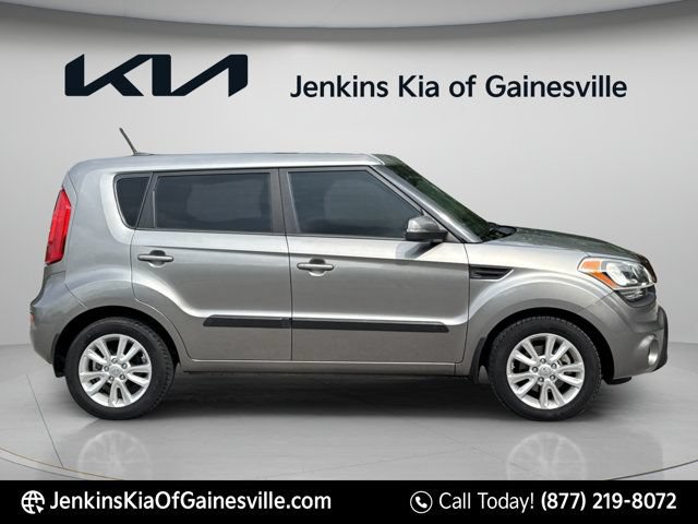 Used 2012 Kia Soul + FWD image 7