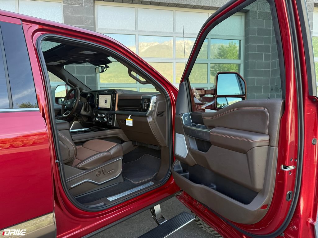Used 2026 Ford F350 King Ranch w/ Chrome Package AWD/4WD image 47