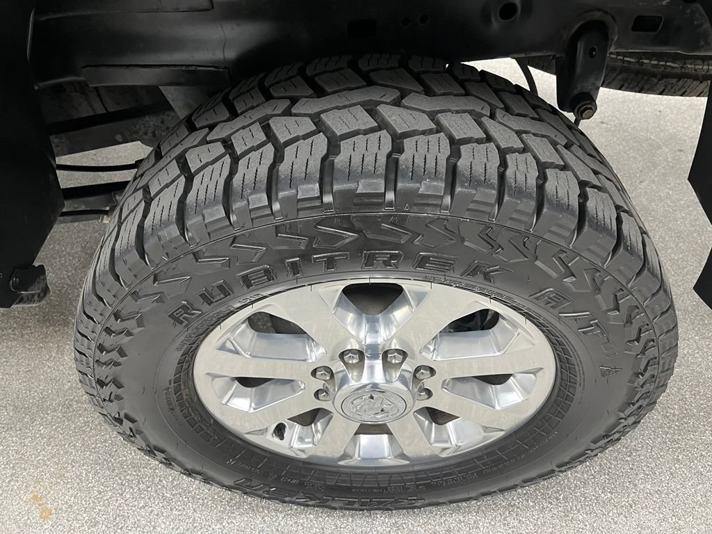 Used 2019 RAM 2500 Laramie AWD/4WD image 16