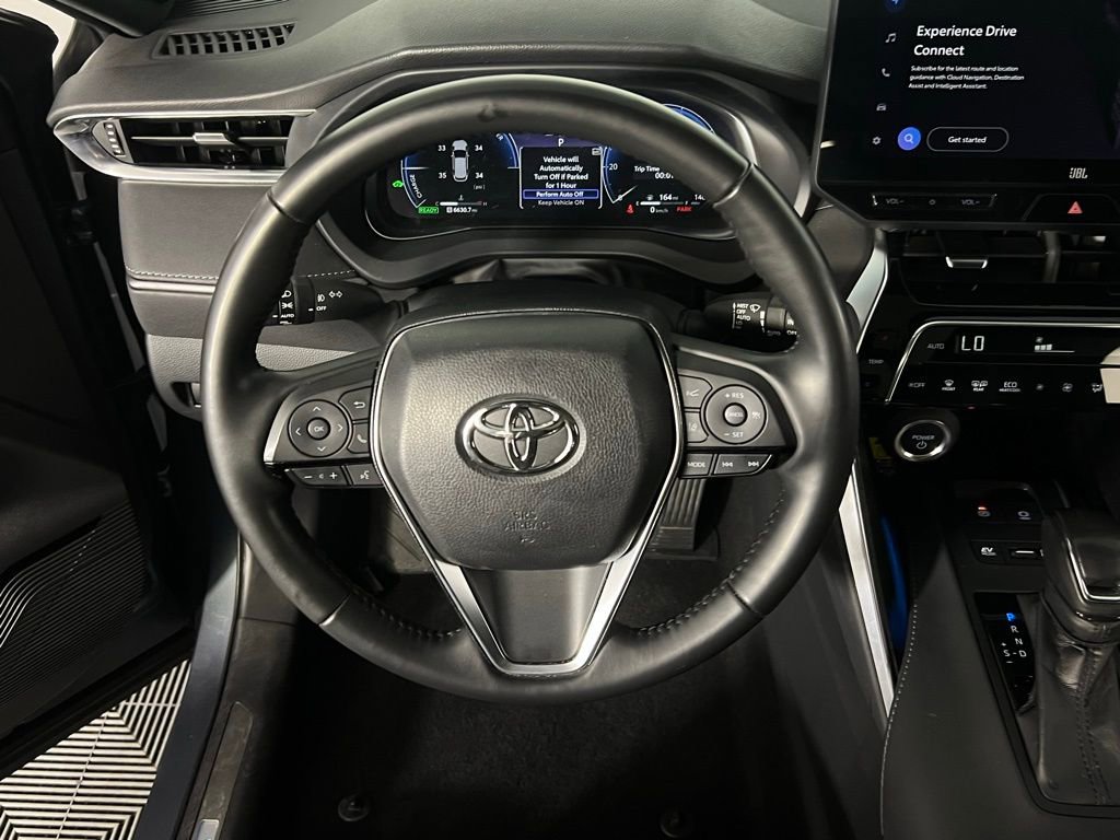 Used 2024 Toyota Venza Limited image 15