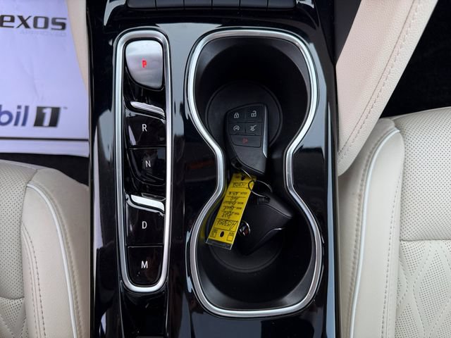 Used 2023 Buick Envision Avenir AWD/4WD image 30