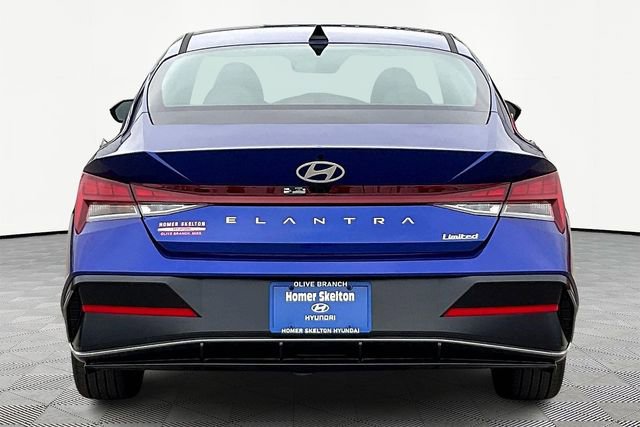 New 2026 Hyundai Elantra Limited image 4