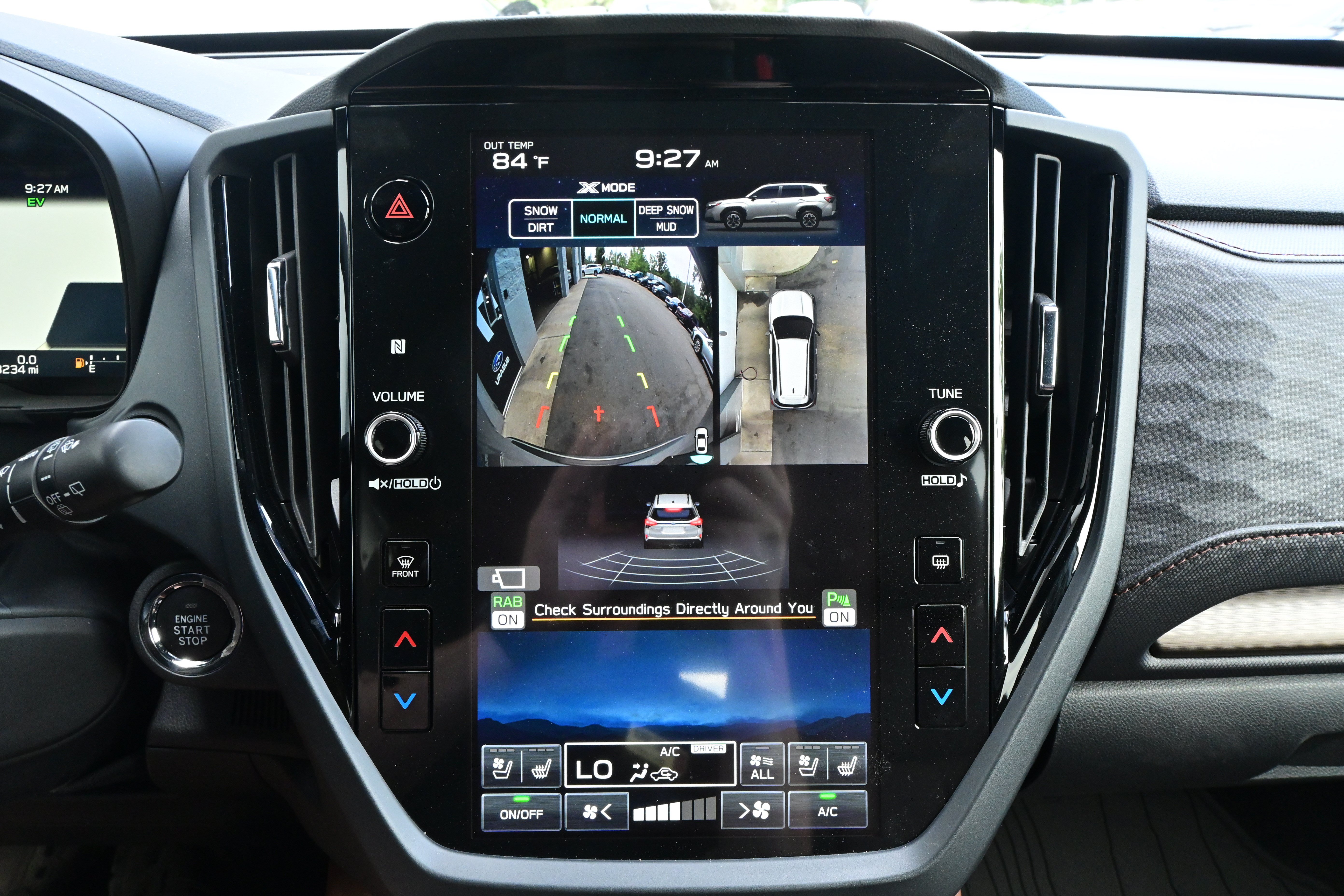Certified 2025 Subaru Forester Touring AWD/4WD image 27