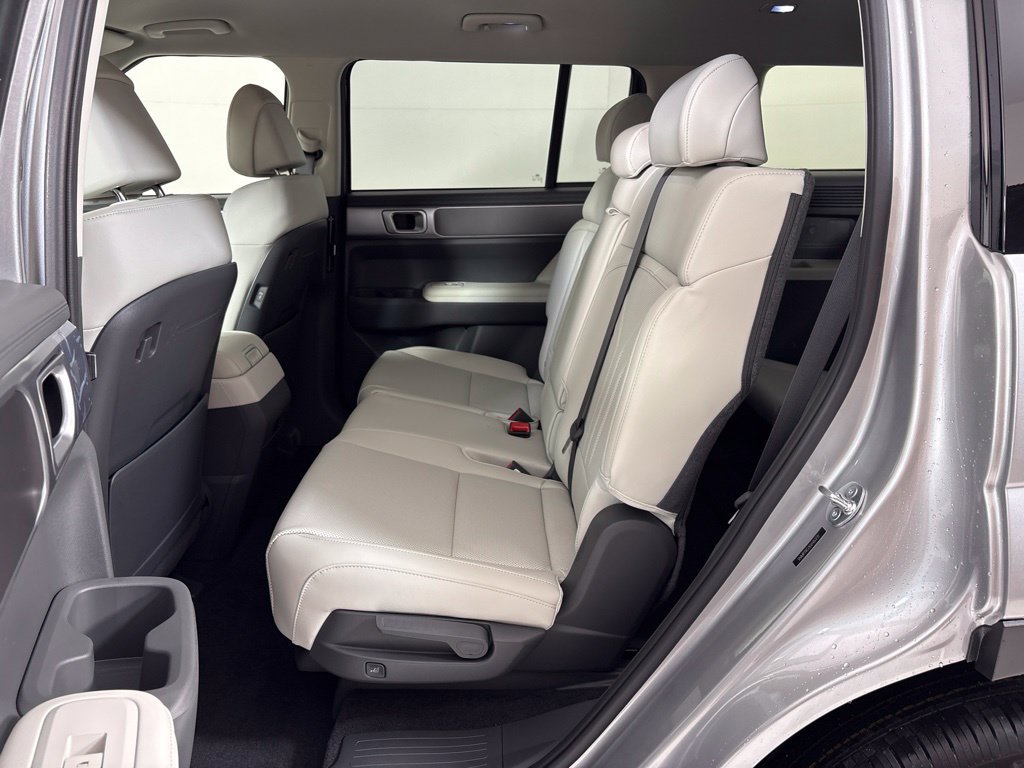 New 2027 Hyundai Santa Fe SEL FWD image 19