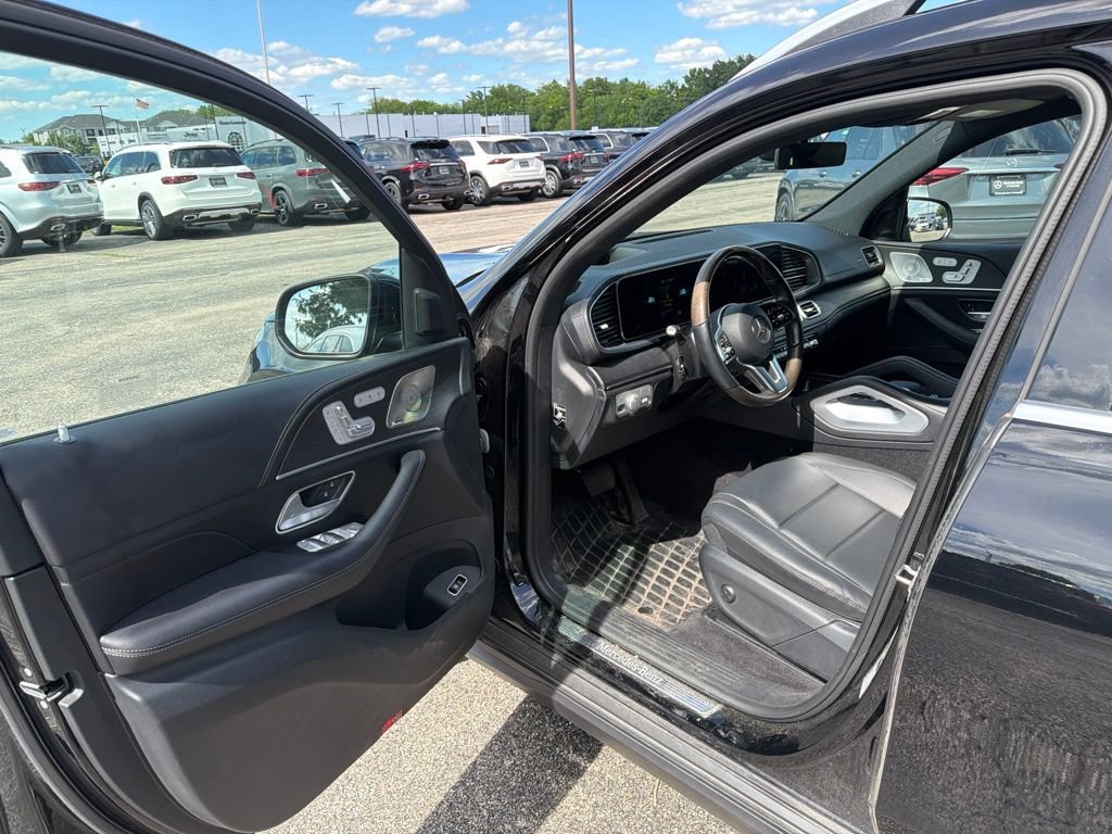 Certified 2023 Mercedes-Benz GLS 450 4MATIC image 10