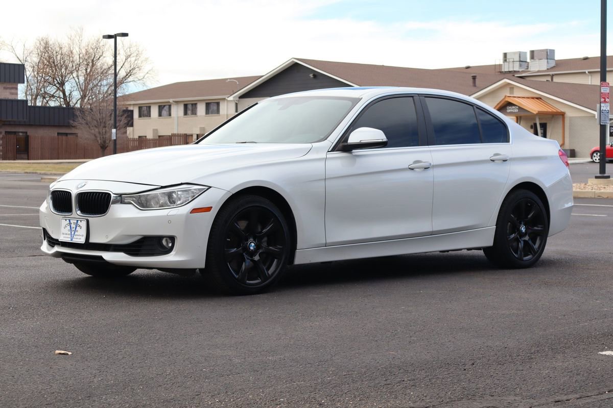 Used 2015 BMW 335i xDrive Sedan AWD/4WD image 11