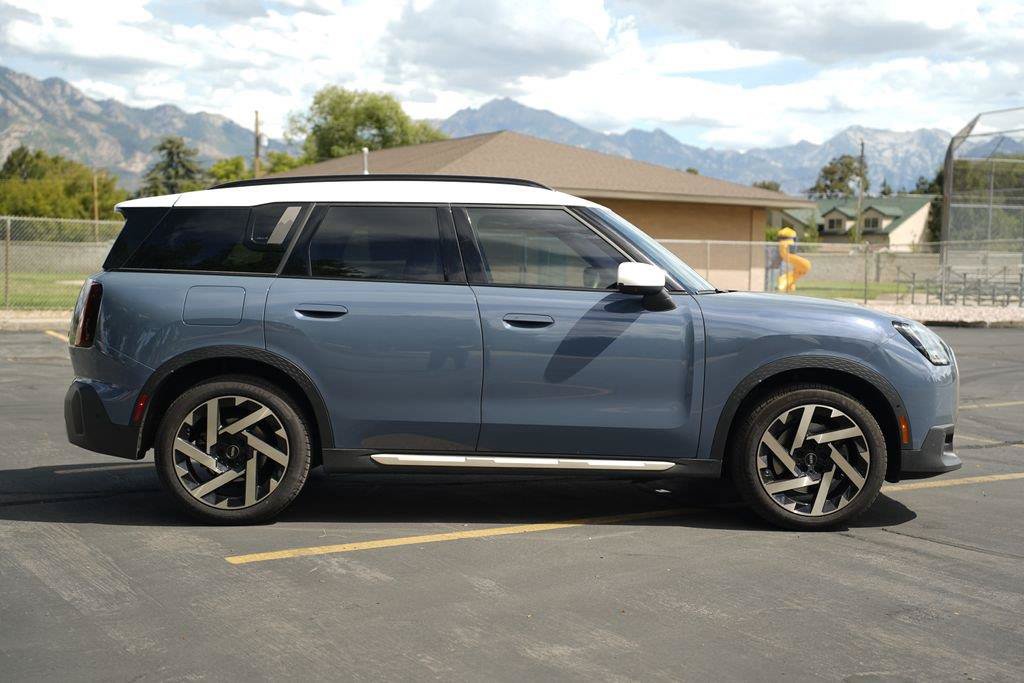 Used 2025 MINI Cooper Countryman S w/ Comfort Package Max AWD/4WD image 6