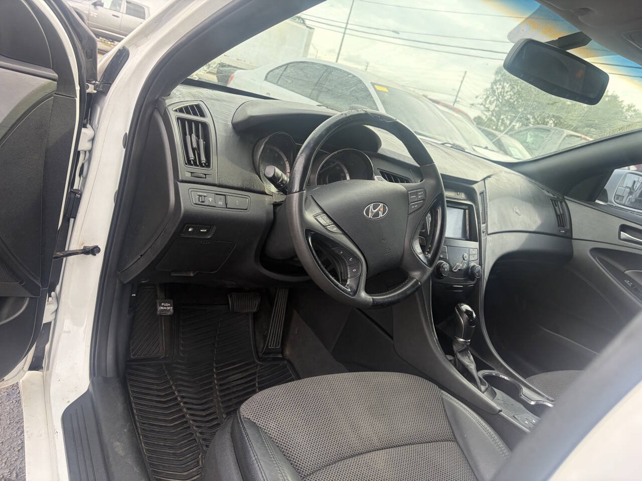 Used 2013 Hyundai Sonata SE FWD image 9