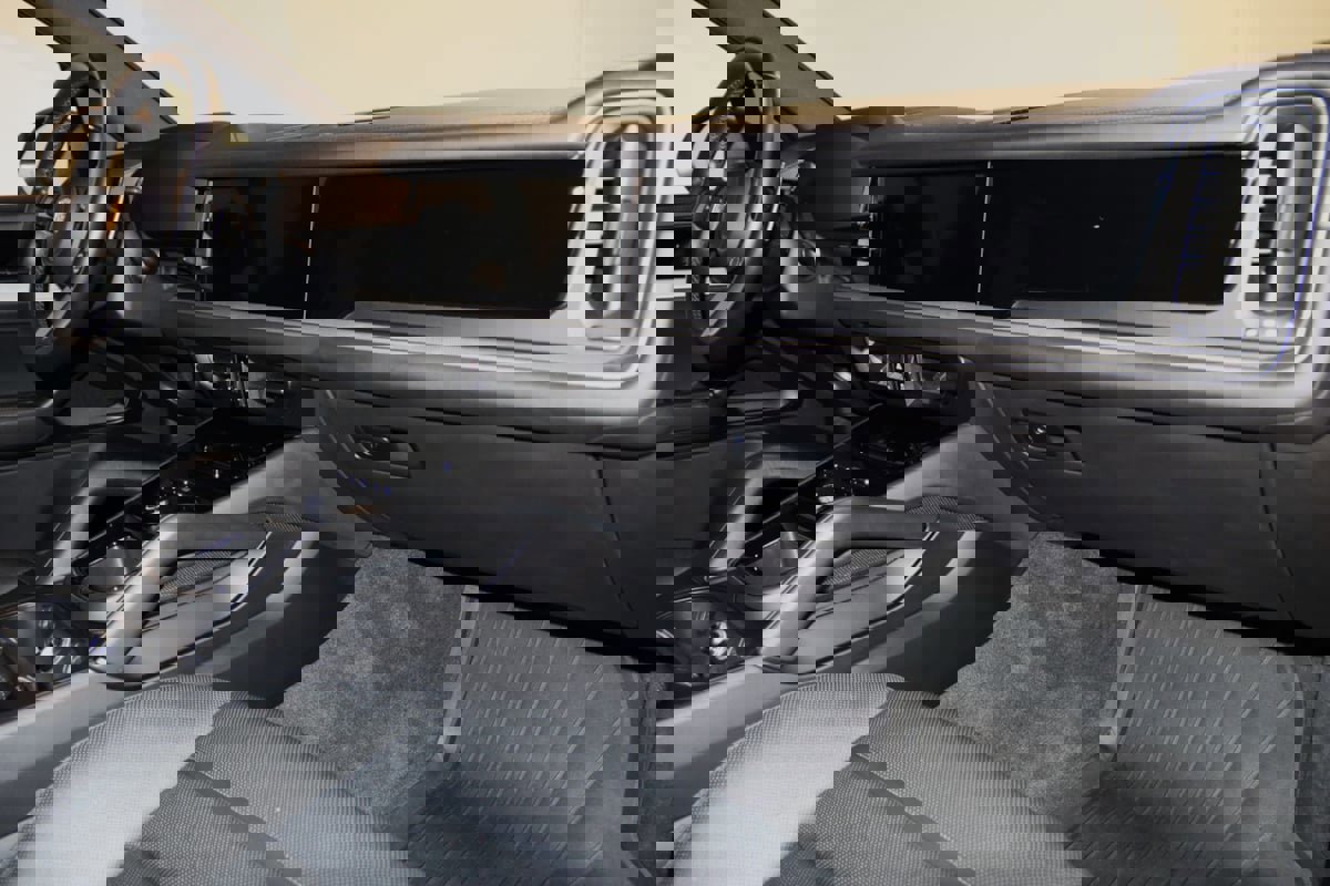 Used 2024 Porsche Cayenne image 71