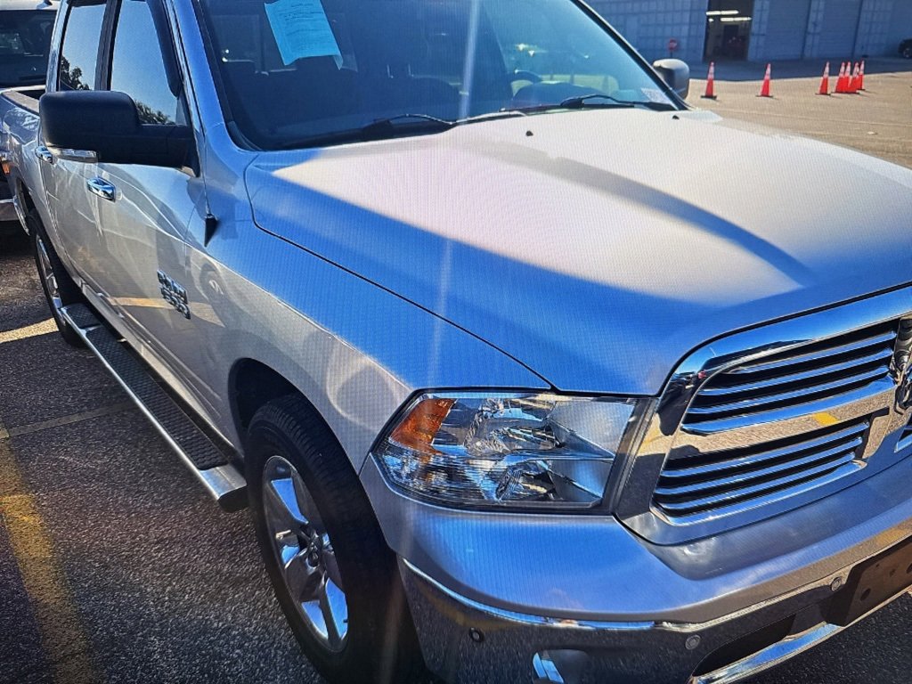 Used 2015 RAM 1500 Lone Star image 3