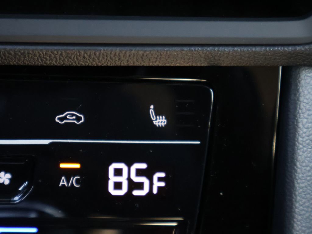 New 2026 Volkswagen Jetta SE image 25