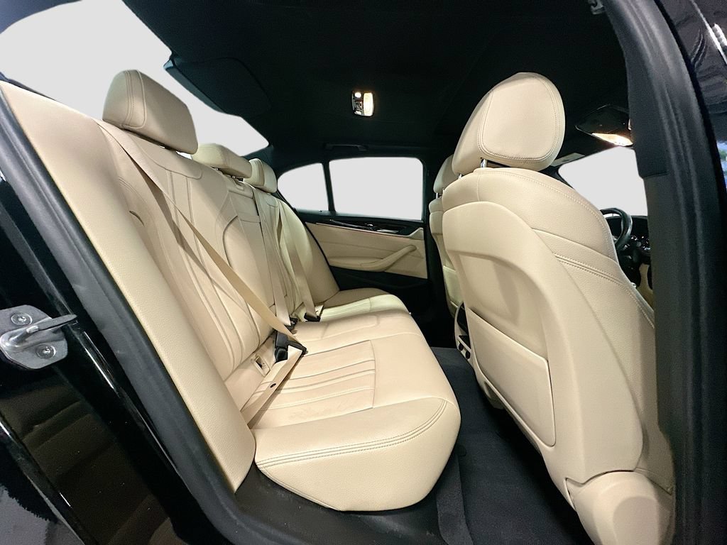 Used 2018 BMW 530i xDrive w/ Premium Package AWD/4WD image 29