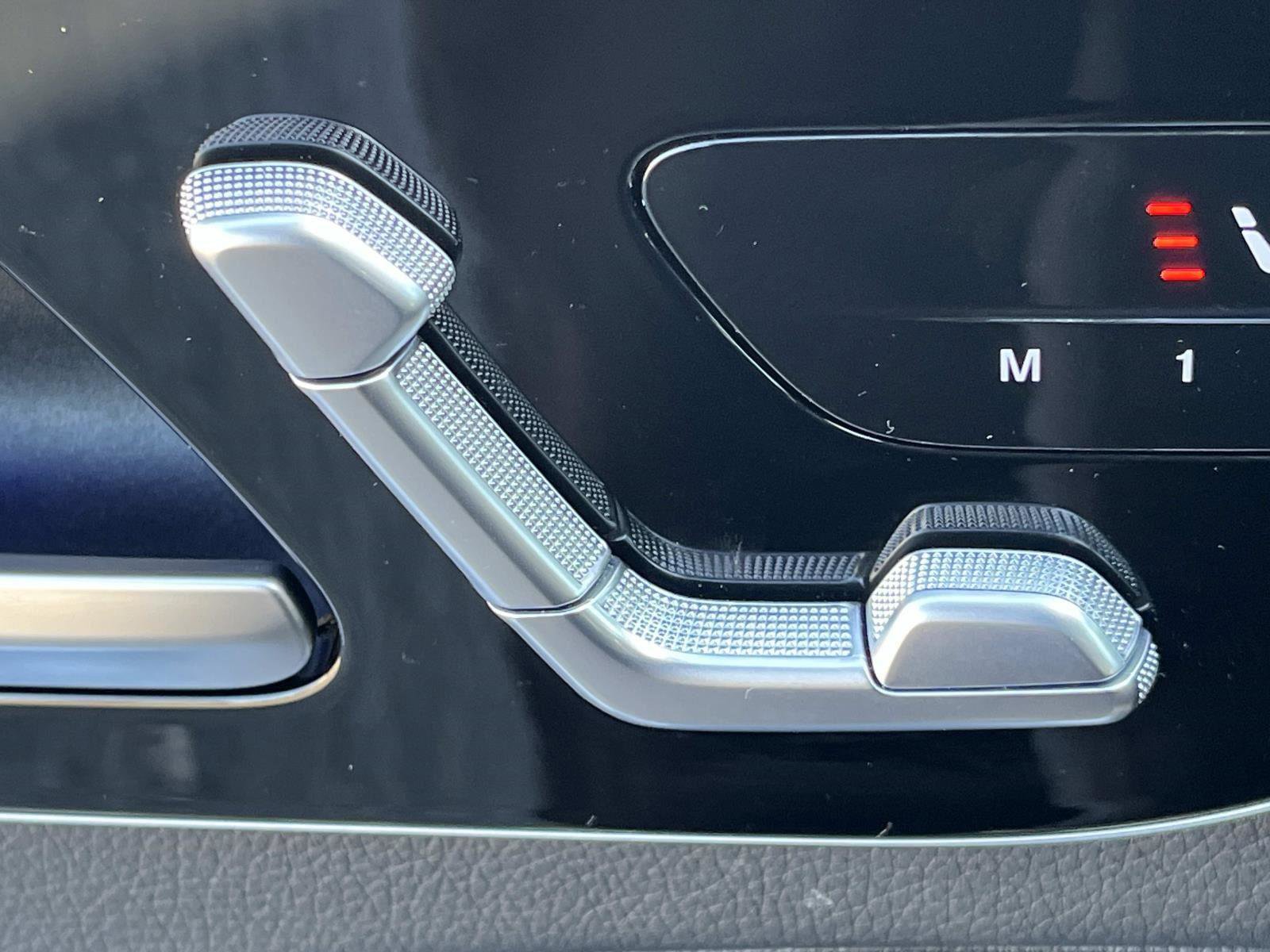 Certified 2023 Mercedes-Benz C 300 4MATIC Sedan image 19