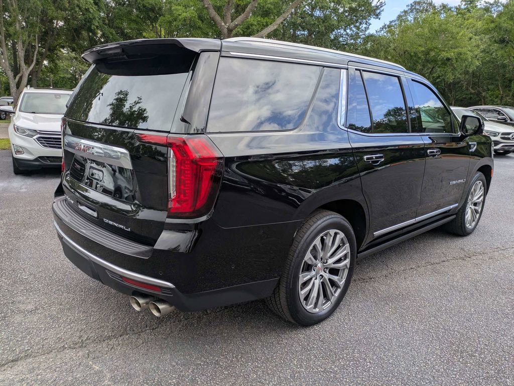 Used 2023 GMC Yukon Denali w/ Denali Reserve Package AWD/4WD image 4