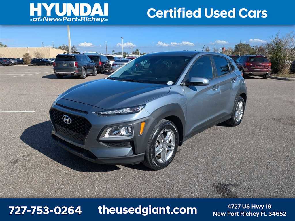 Used 2021 Hyundai Kona SE video 1