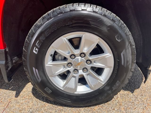 Used 2025 Chevrolet Silverado 1500 LT RWD image 10
