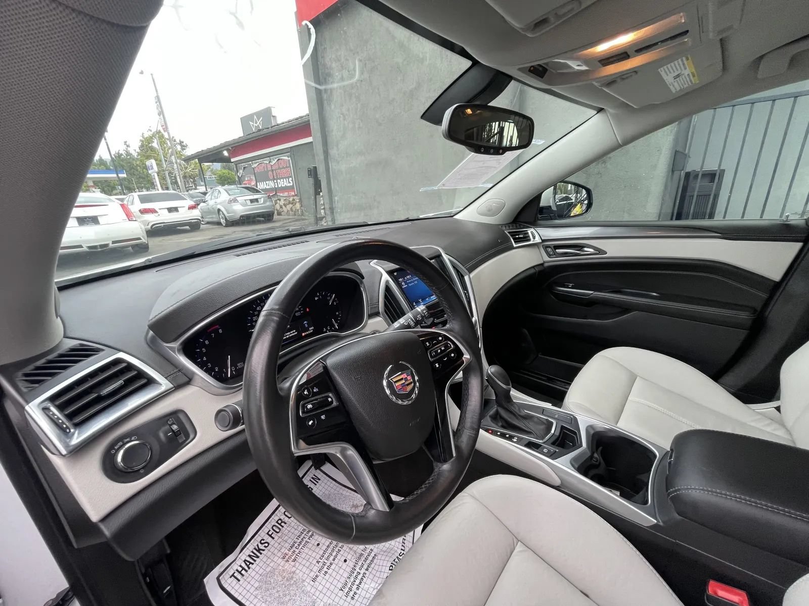 Used 2014 Cadillac SRX FWD image 10
