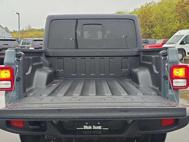 New 2025 Jeep Gladiator Sport image 7